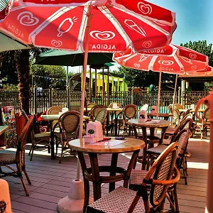 Happy Camping Village Vakantiepark